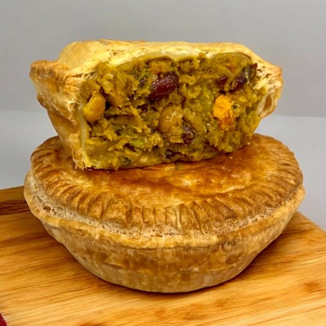 Veggie Curry Pie [V].