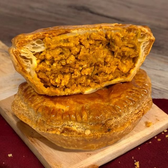 Butter Chicken Pie [BC].